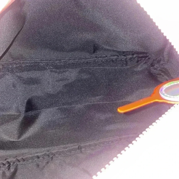 Benefit Cosmetics Bag - Picture 4 of 5